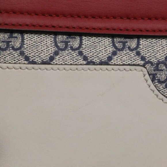 Gucci GG Supreme Padlock Medium Shoulder Bag - Picture 2 of 14